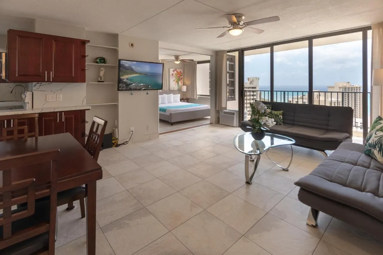 Newly Remodeled Corner Unit At The Waikiki Banyan With Diamond Head Views Condo Honolulu Estados Unidos da América