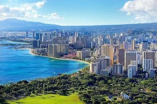 Newly Remodeled Corner Unit At The Waikiki Banyan With Diamond Head Views Condo Honolulu 0*,